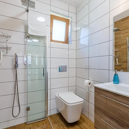 Na Spacerowej Apartment